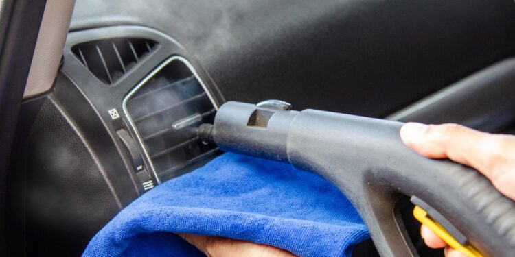 Higienização/Limpeza do ar condicionado automotivo